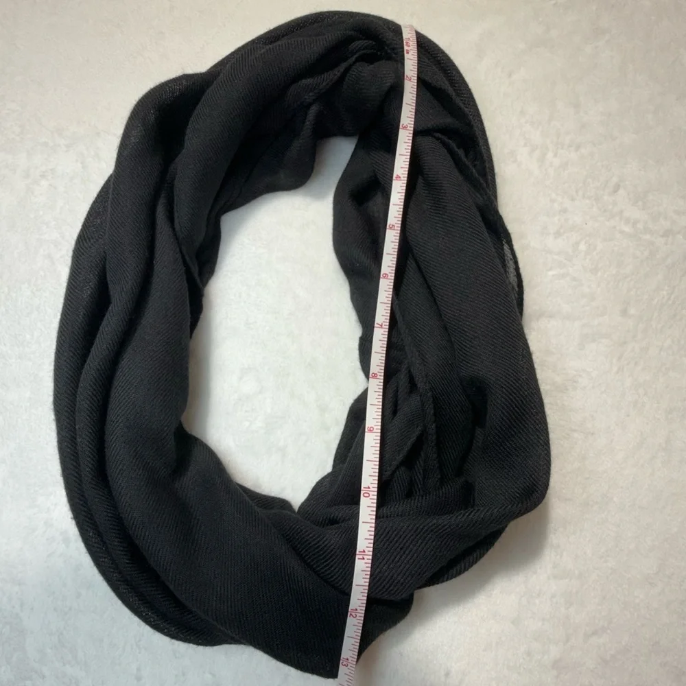 Elegant Black Infinity Scarf